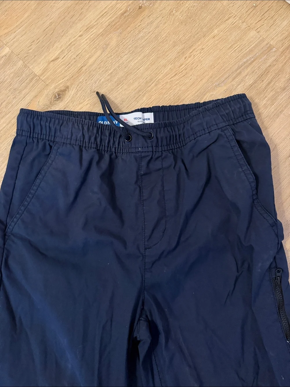Kids Boy Old Navy “TECH TAPER Quick Dry”